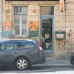 Das kleine Liesl in der Neustadt mit Parkplatz